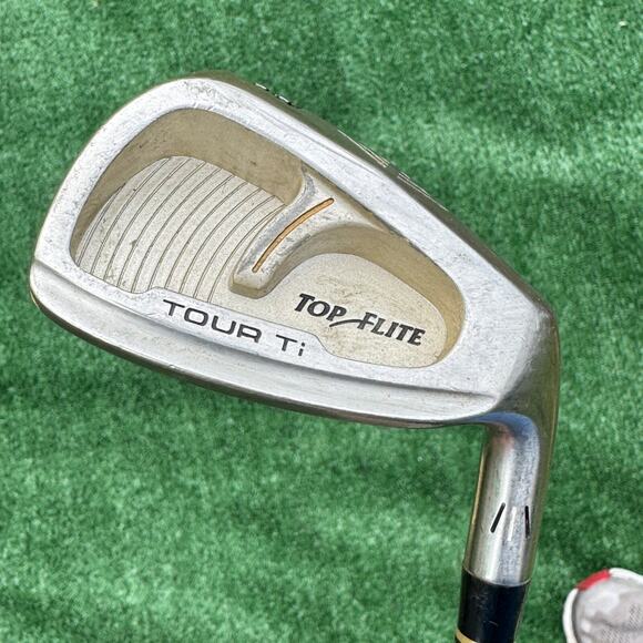TOP FLITE Tour Ti 8 Iron 36.5" Muscle Graphite Shaft R70 Light Flex RH Excellent - Picture 2 of 8